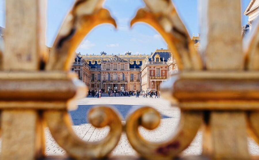 Paris: Giverny & Versailles Small Group or Private Tour - Why Giverny and Versailles belong on the same day