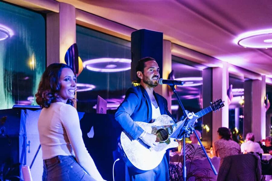 Paris: Gourmet Dinner Cruise on Seine River with Live Music - Finding Le Diamant Bleu at 2 Rue du Ranelagh