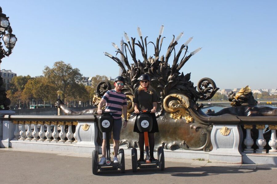 Paris: Guided Segway Tour - Champs-Élysées and Place de la Concorde