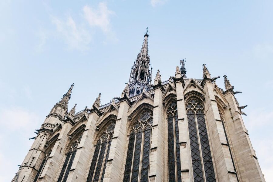 Paris: Ile de la Cité Walking Tour with Sainte-Chapelle - Seeing Notre Dame after the 2019 fire