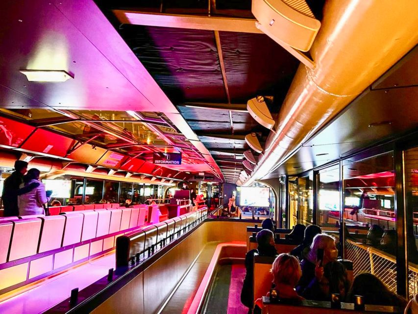 Paris: Illuminated Evening River Cruise & Waffle Tasting - Choosing the right departure time