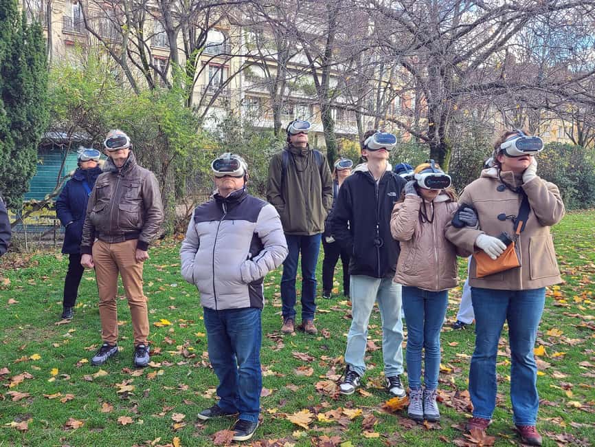 Paris : Immersive Eiffel Tower tour with virtual reality - Why this Eiffel Tower tour feels different