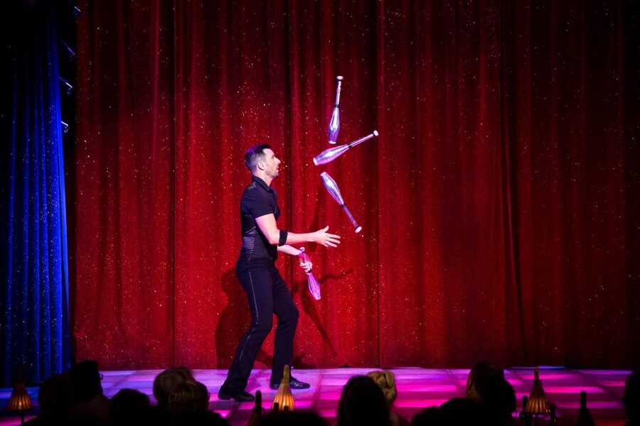 Paris: La Nouvelle Eve Cabaret Dinner Show - Who will enjoy this night most?