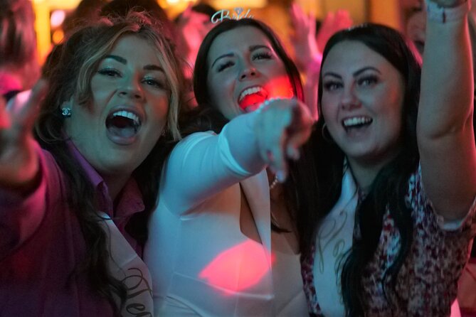Paris Latin Quarter Pub Crawl Bars and Clubs - Who will enjoy this Paris night out