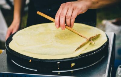 Latin Quarter Traditional Food Tour with Full Meal