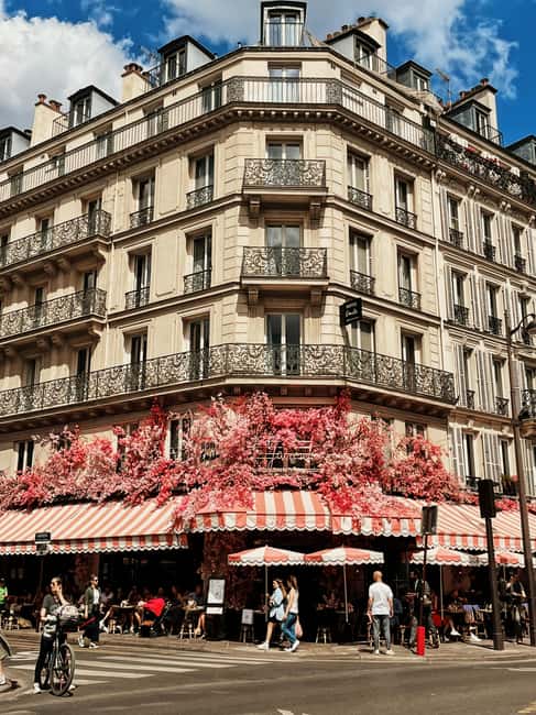 Paris Le Marais Food Tour: Full Traditional French Feast - Why Le Marais makes such a good food tour setting