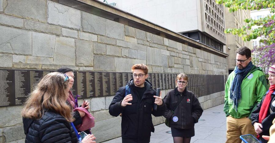 Paris: Le Marais & Montmartre Jewish History Walking Tour - Starting near BHV Marais