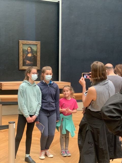 Paris Louvre: 2-Hour Private Tour for Groups or Families - Why the Louvre needs a short, guided plan