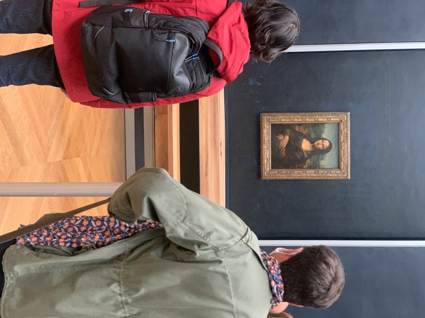 Paris Louvre: 2-Hour Private Tour for Groups or Families - What the family format does well