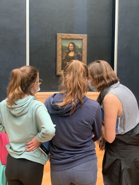 Paris Louvre: 2-Hour Private Tour for Groups or Families - Why two hours is the right length for many families