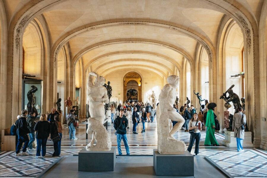 Paris: Louvre Museum Entry Ticket With Host and River Cruise - Seeing Paris from the water for one hour