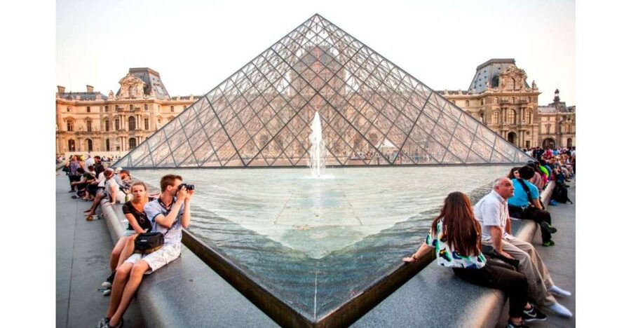 Paris: Louvre Museum Guided Tour - Key points to know before booking