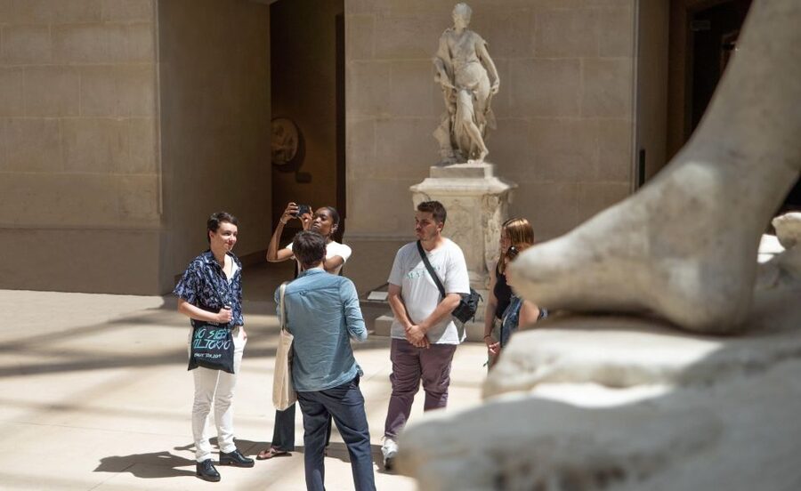 Paris: Louvre Museum Highlights and Mona Lisa Tour - How much can you see in two hours?