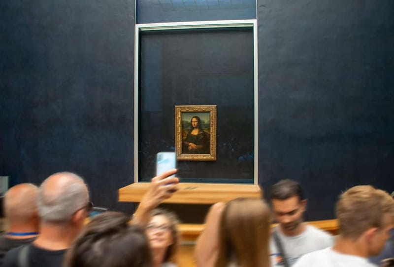 Paris: Louvre Museum Highlights Small-Group Guided Tour - After the guided portion ends