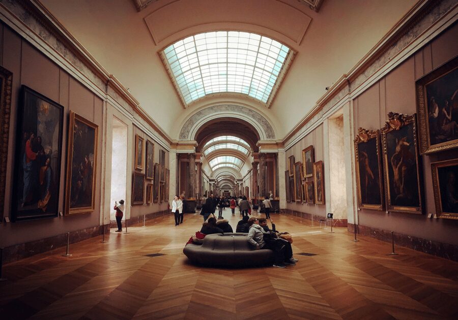Paris: Louvre Museum Ticket & Exclusive Immersive AudioGuide - Seeing the Mona Lisa without losing your day