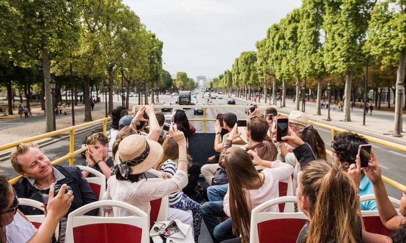 Paris: Louvre Museum Ticket with Audio guide - Arriving at the Louvre without a meeting point