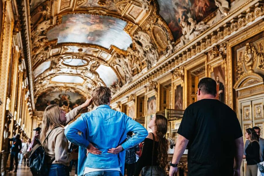 Paris: Louvre Museum Tour Mona Lisa & Iconic Masterpieces - Price, group size, and overall value
