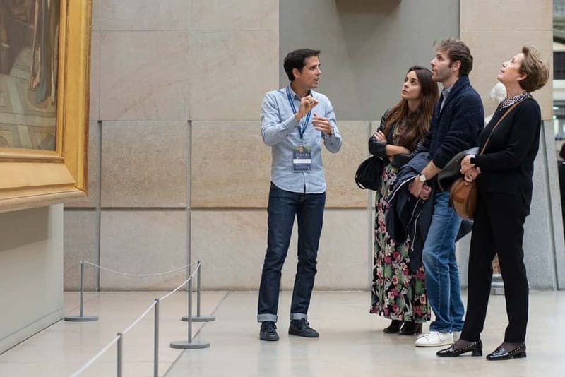Paris: Louvre Must-See Tour with Reserved Entry Ticket - Two hours among the Louvre’s essential works
