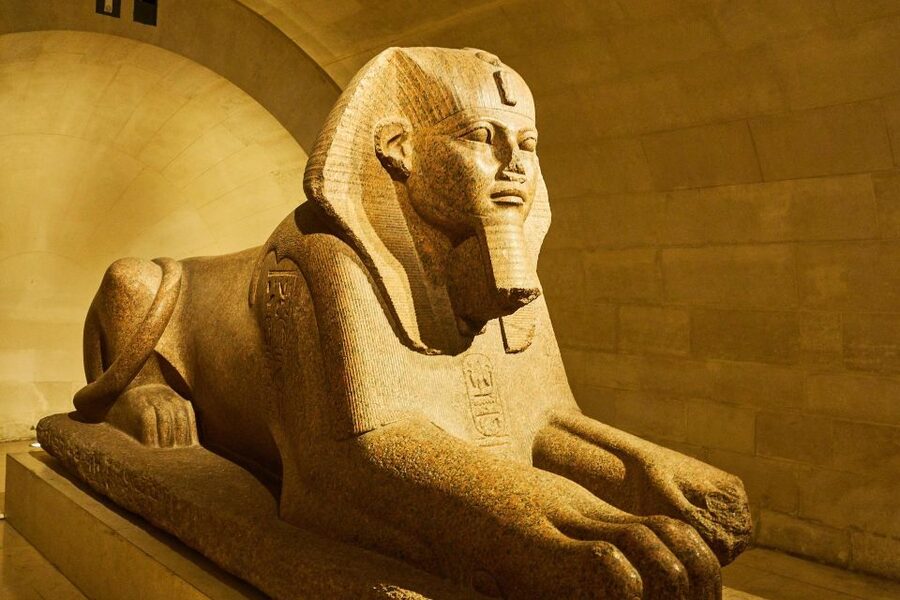 Paris: Louvre Ticket with Audioguide App and Seine Cruise - How I would plan the three hours