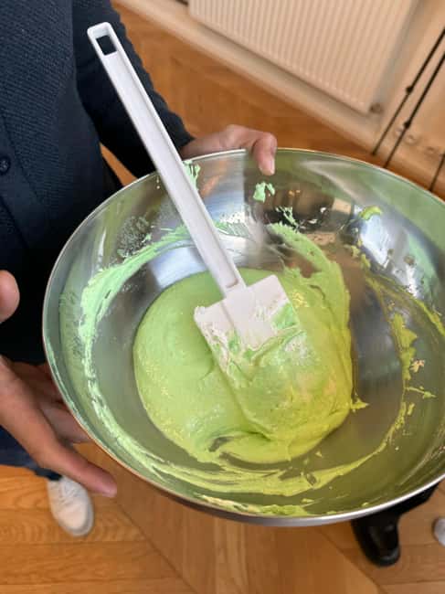 Paris: Macaron Baking Class in Central Paris - The opening lesson: a little culture, then useful science