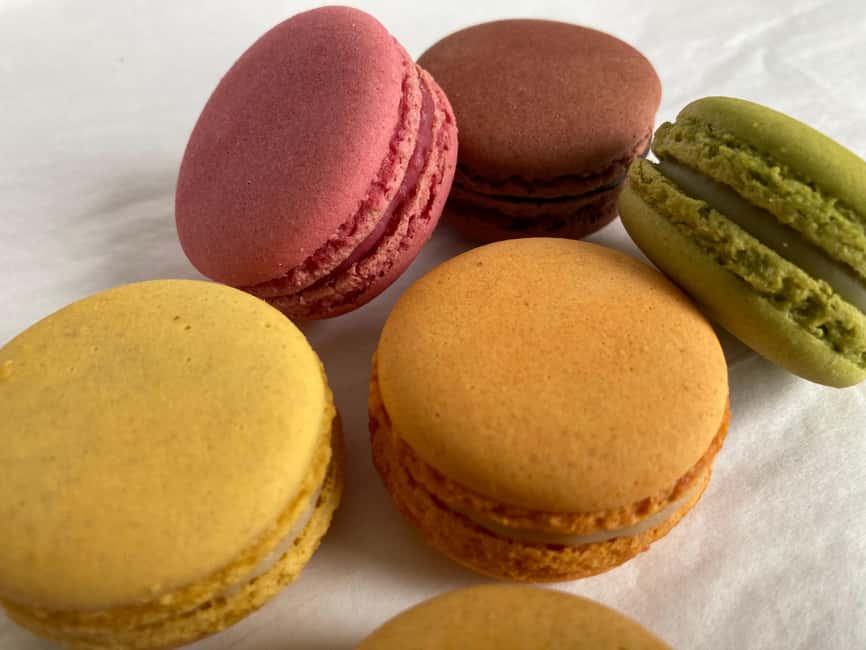 Paris: Macaron, Croissant or Pastry Class with a French Chef - Choosing between macarons, croissants, and tarts