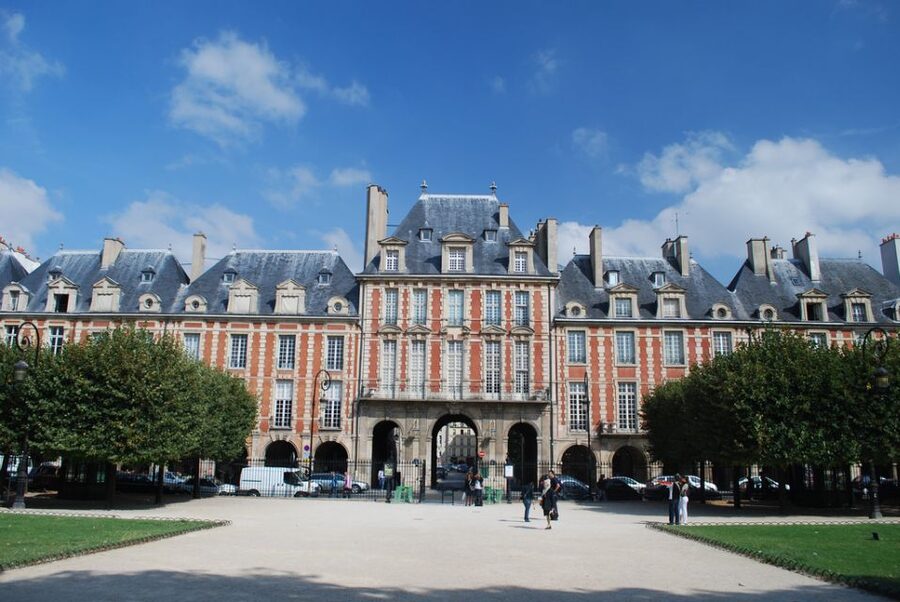 Paris Marais Quarter 2-Hour Private Walking Tour - Why the Marais makes such a good walking tour