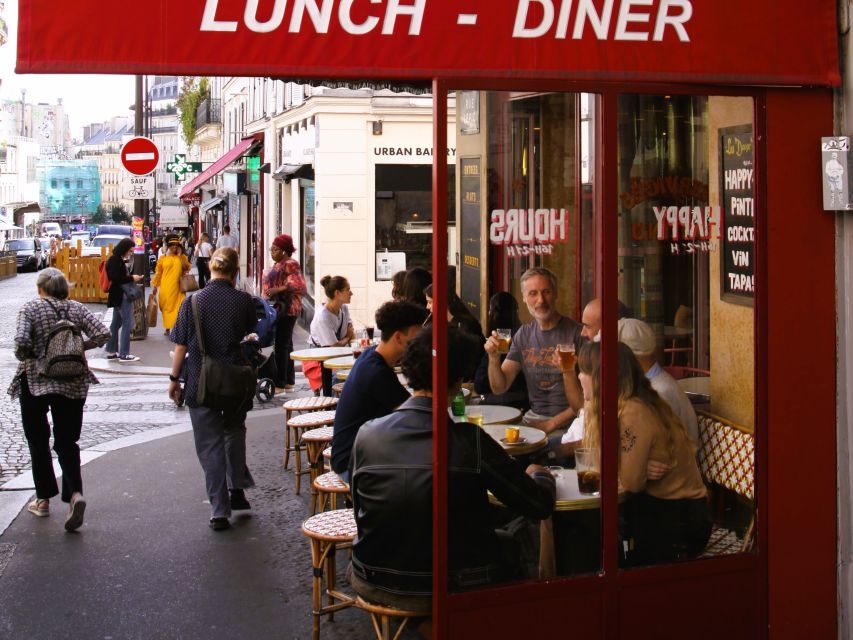 Paris: Montmartre Culture and Local Pastries Walking Tour - Pastries, cafés, and the Café des Deux Moulins