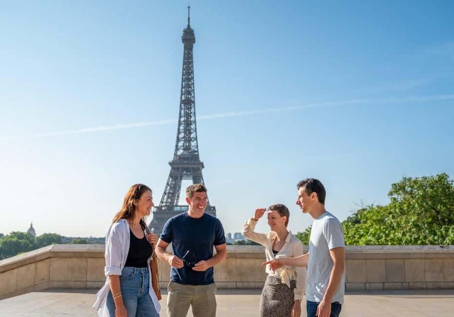 Paris: Montmartre, Notre-Dame, & Louvre Tour with Cruise - Why this Paris tour works for first-time visitors