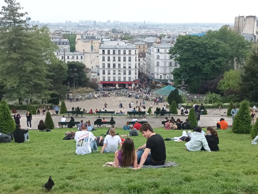 Paris: Montmartre Small Group Guided Walking Tour - From Anvers to Sacré-Cœur