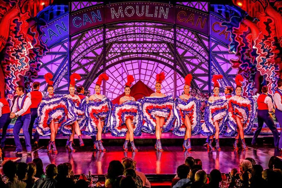 Paris: Moulin Rouge Cabaret Show Ticket with Champagne - The seating reality: good views, tight tables