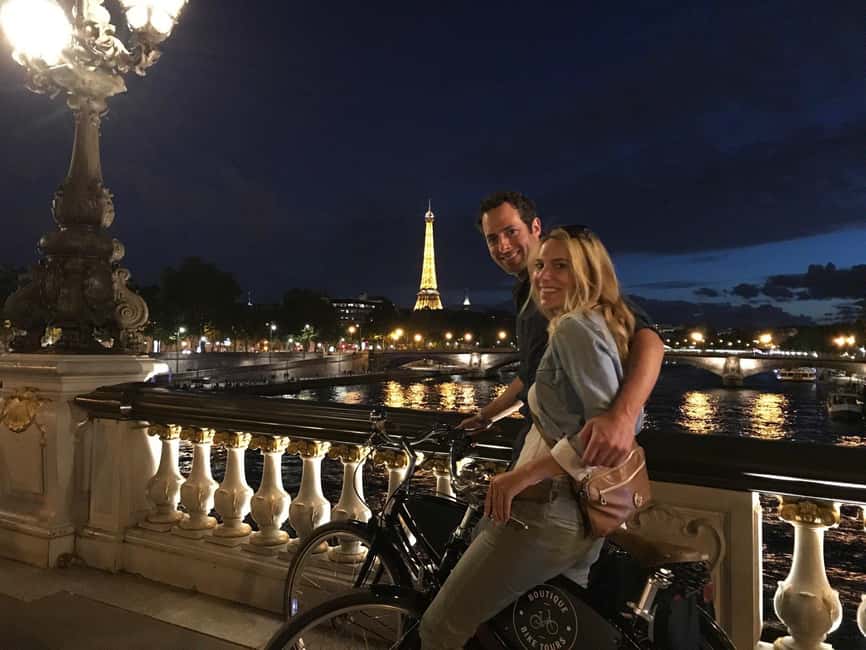 Paris: Night Small-Group Bike Tour and Boat Cruise - Starting near École-Militaire