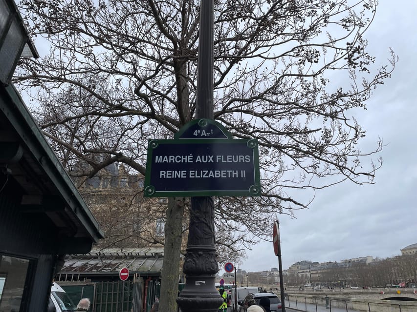 Paris: Notre-Dame Cathedral Exterior Guided Tour - Should you book the Notre-Dame exterior tour?