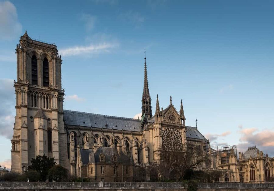 Paris: Notre Dame Outdoor Tour with Sainte-Chapelle / Crypt. - Seeing Notre Dame after the 2019 fire