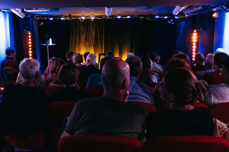 Paris: Oh My God She's Parisian! English Comedy Show - What the Show Does Not Include