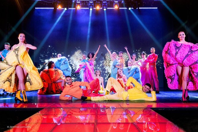 Paris Paradis Latin Cabaret Show with Champagne - The language question: French first, visual entertainment always