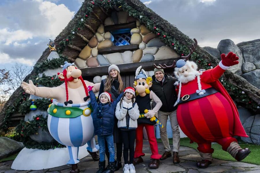 Paris: Parc Astérix Full-Day Entrance Ticket - Food, breaks, and the practical cost