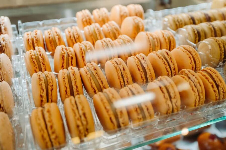 Paris: Pastry & Chocolate Walking Tour with Tastings - Key points to know before booking
