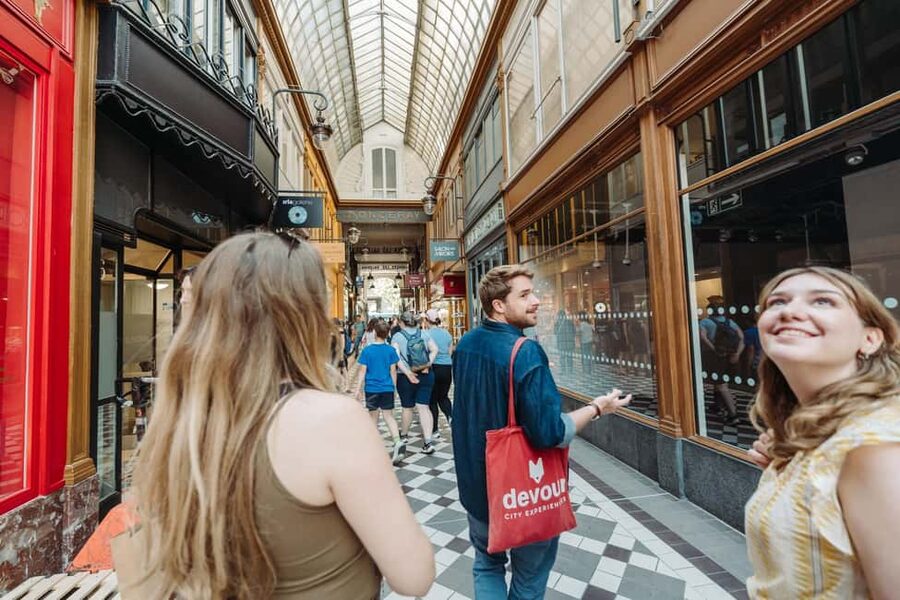 Paris: Pastry & Chocolate Walking Tour with Tastings - Why this pastry walk is more than a snack stop