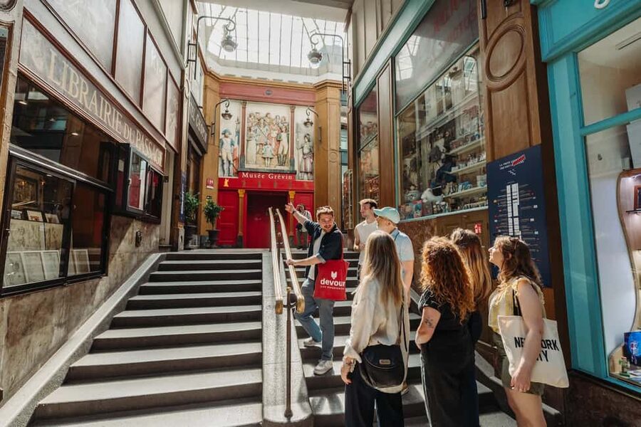 Paris: Pastry & Chocolate Walking Tour with Tastings - Three covered passages most visitors miss