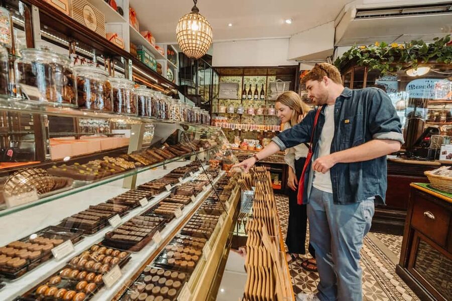 Paris: Pastry & Chocolate Walking Tour with Tastings - A Breton crêpe with apple cider