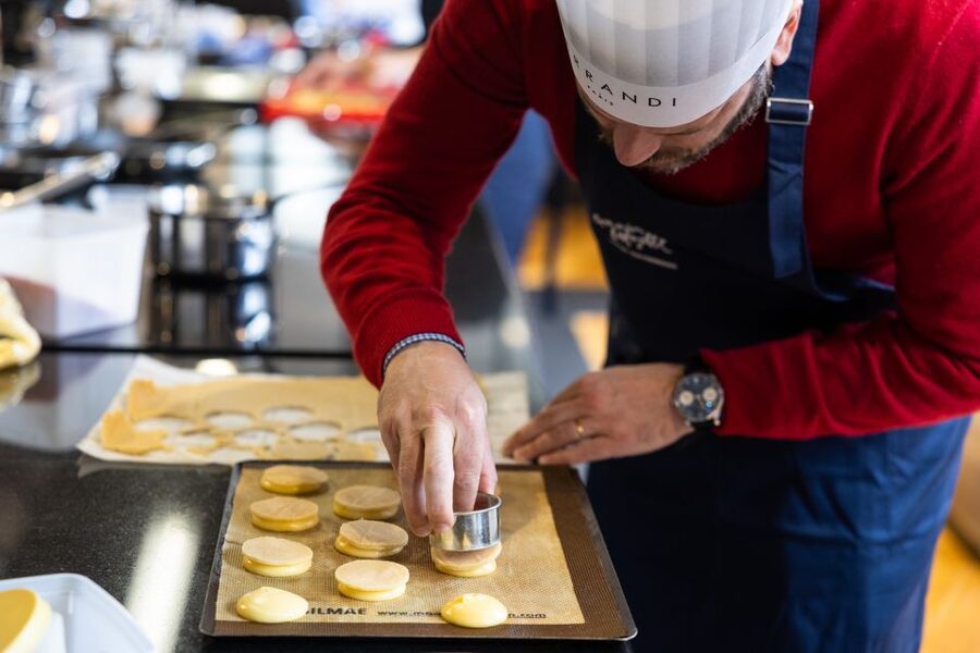 Paris: Pastry Class with Ferrandi Chef at Galeries Lafayette - The final 30 minutes: eating what you made