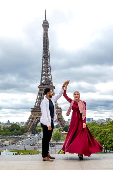 Paris: Photoshoot Around Eiffel Tower with 55 Edited Photos - Should You Book the Eiffel Tower Photoshoot?