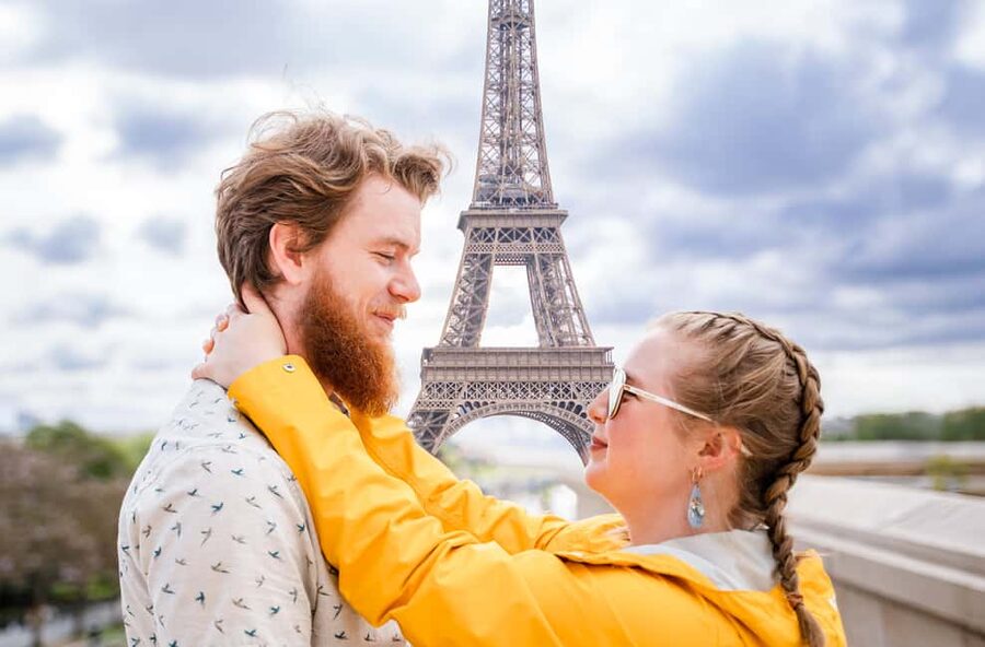 Paris: Premium Photoshoot with Iconic Eiffel Tower Views - Who will enjoy this most