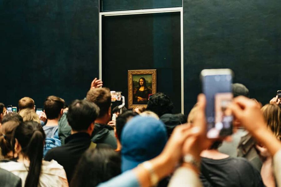 Paris: Priority Access Louvre with Host -Direct to Mona Lisa - Why going straight to the Mona Lisa helps