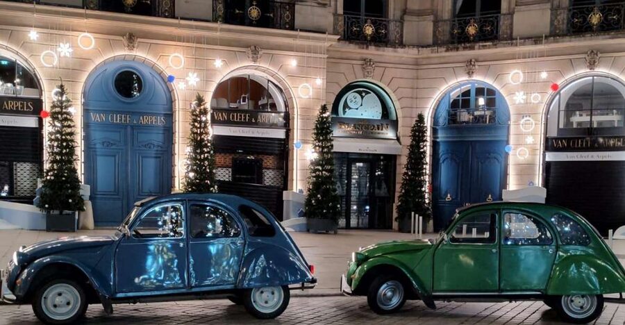 Paris: Private Christmas Lights Tour by Citroën 2CV - The first 55 minutes: Paris from the back seat