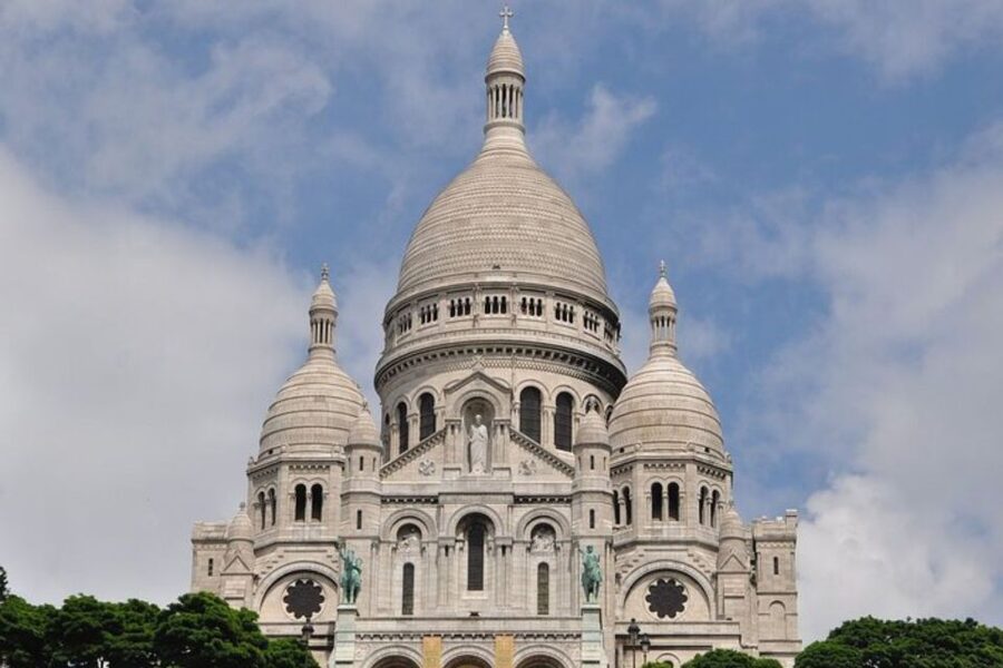 Paris: Private Custom Walking tour with A Local Guide - What the tour does not include