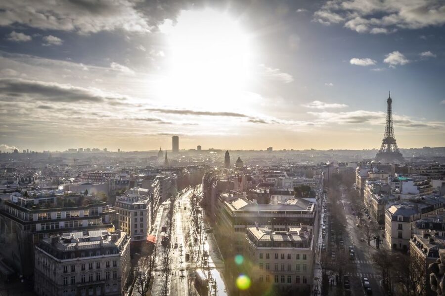 Paris: Private Customized Tour with a Local Guide - Montmartre, the Seine, and classic Paris sights