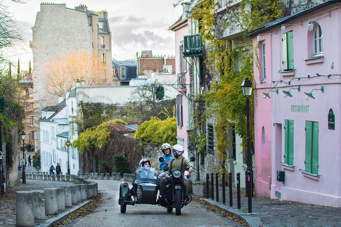Paris Private Flexible Duration Guided Tour on a Vintage Sidecar - Saint-Germain-des-Prés and Île de la Cité