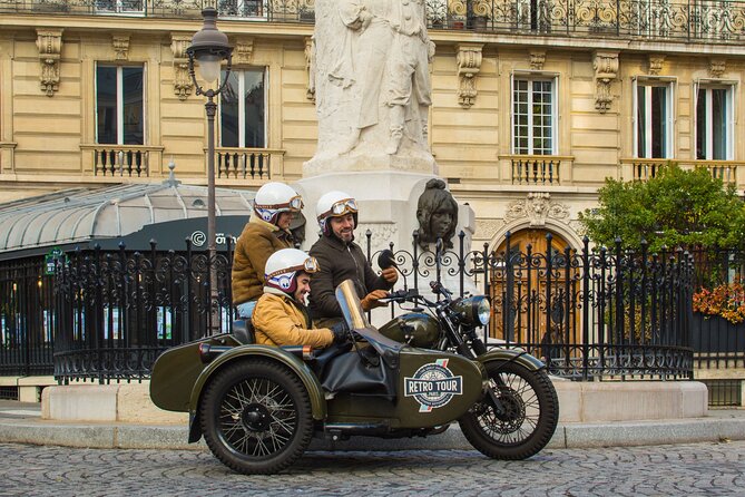 Paris Private Flexible Duration Guided Tour on a Vintage Sidecar - The Seine quays and central monuments