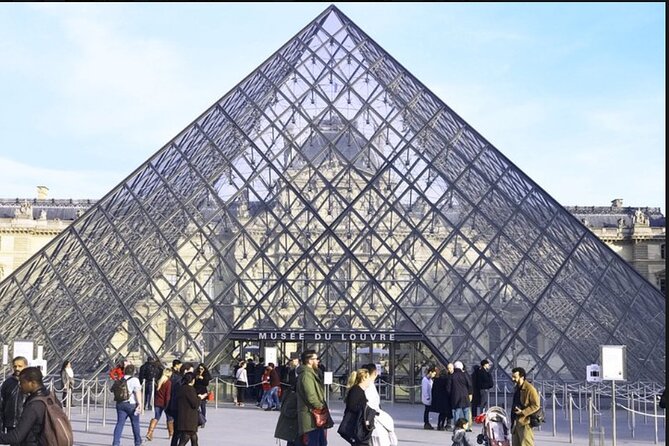 Paris Private Louvre Museum, Must See, 1H30 Tour. - Family visits and first trips to Paris